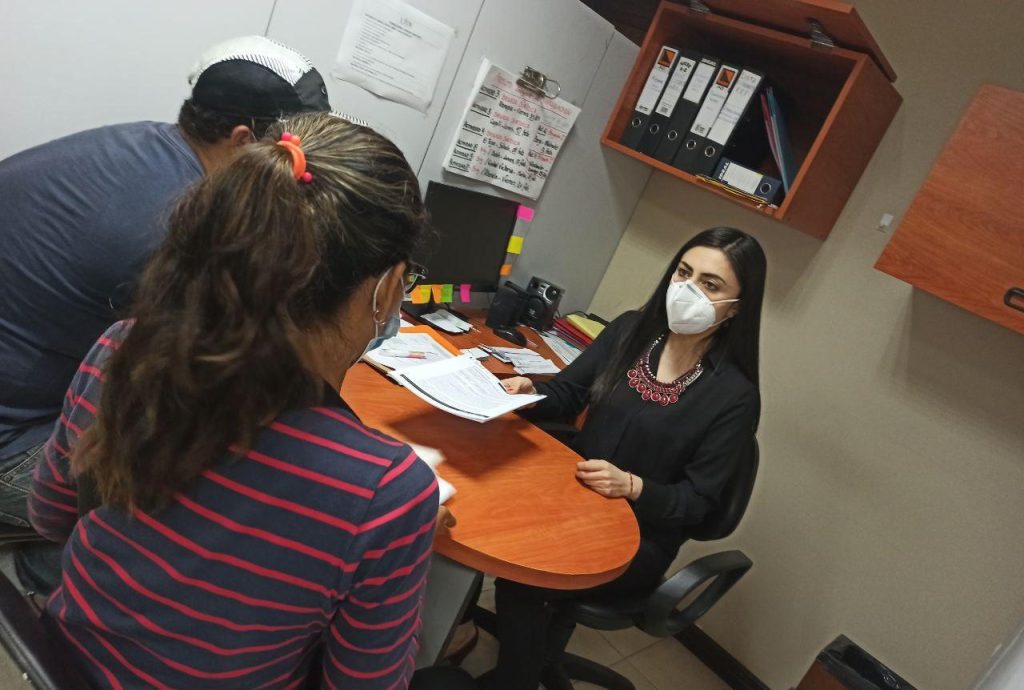 La atención es para personas vulnerables.