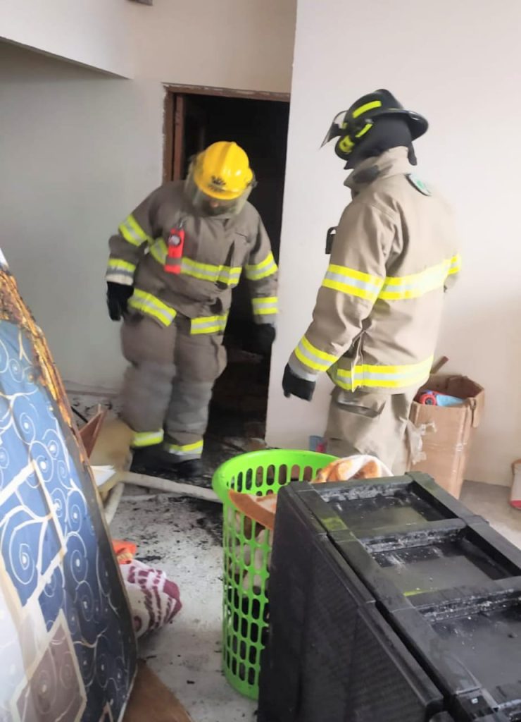 Cuando los ‘casacas rojas’ acudieron no encontraron a los niños ni a los dueños de ese cuarto.