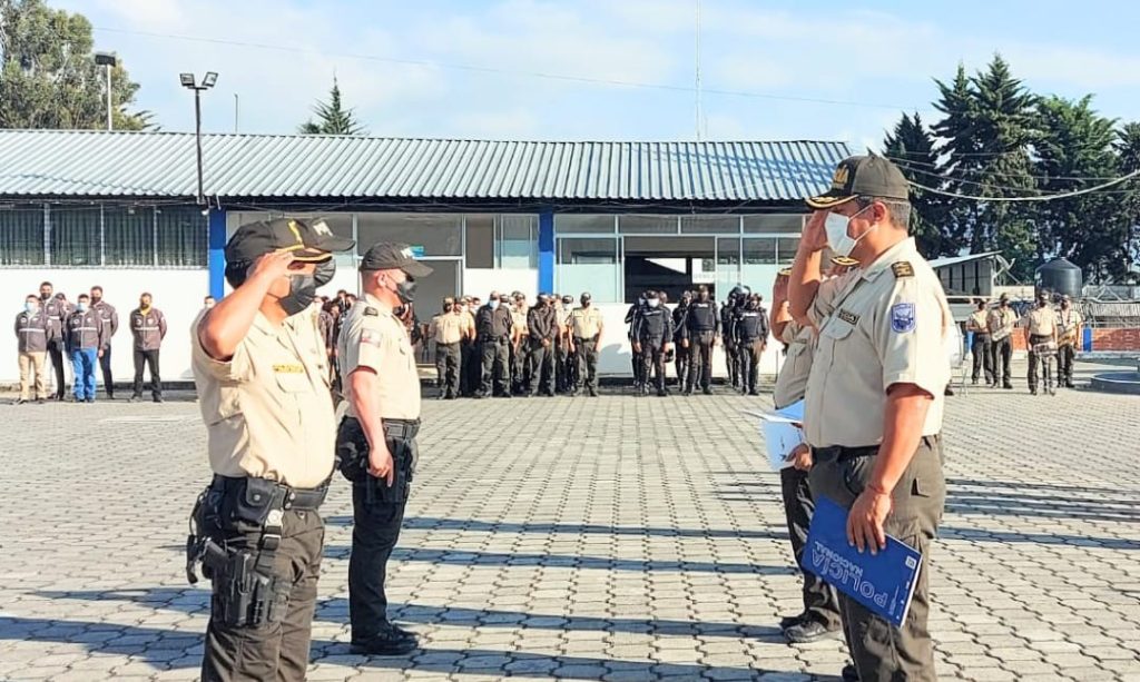 La ceremonia se realizó la mañana del último martes.