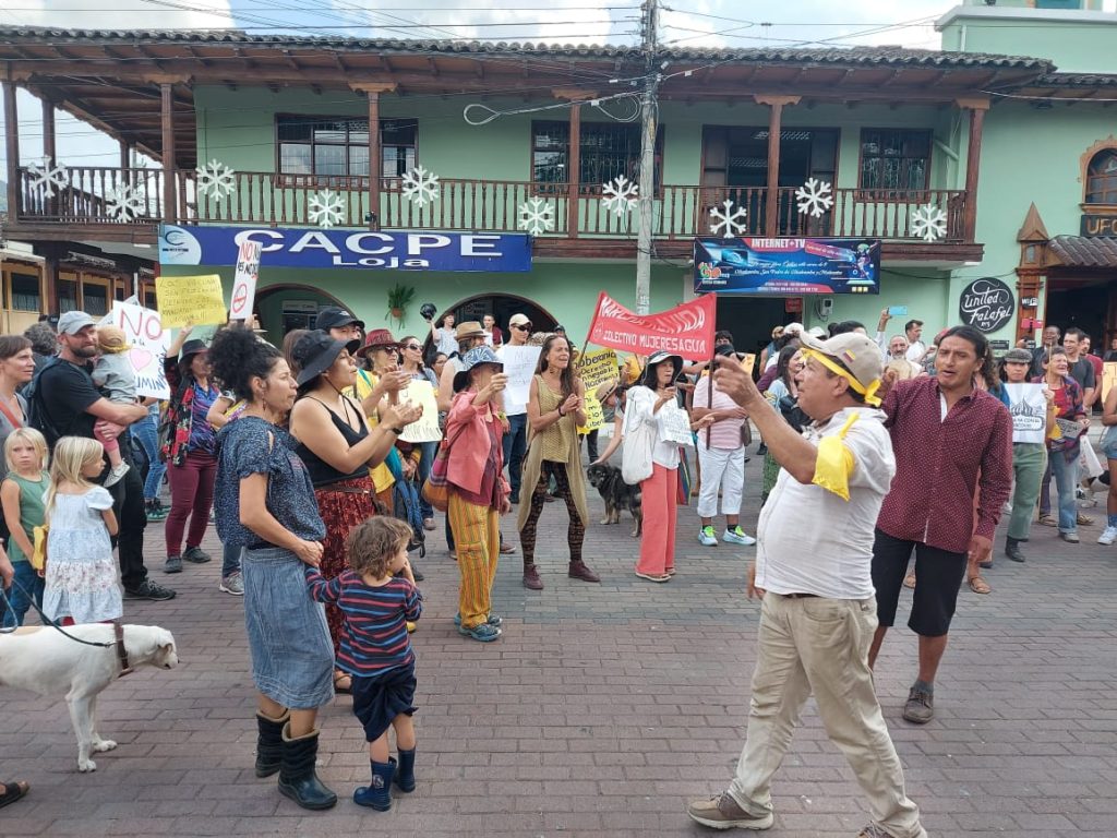 En el parque Central hicieron la parada para expresar su descontento.
