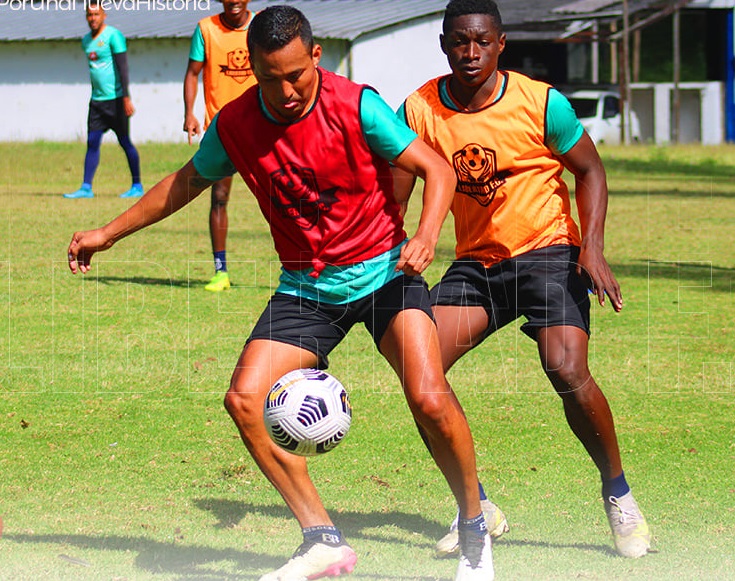 Hoy entrenarán en dos jornadas.