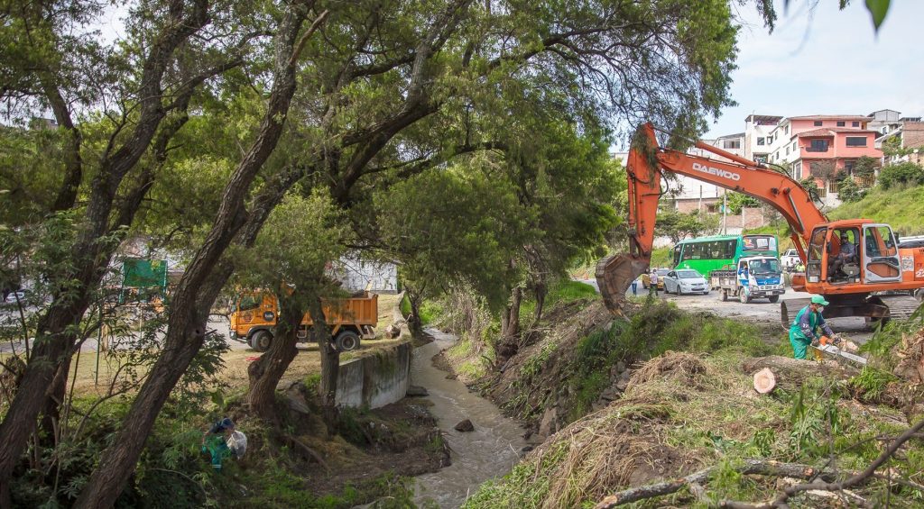 Se pide colaboración en la ciudadanía para evitar ensuciar los ríos de la ciudad.