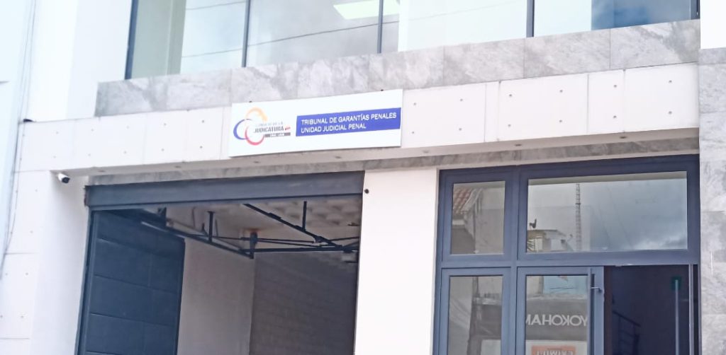 La audiencia de juzgamiento de las tres personas duró tres días.