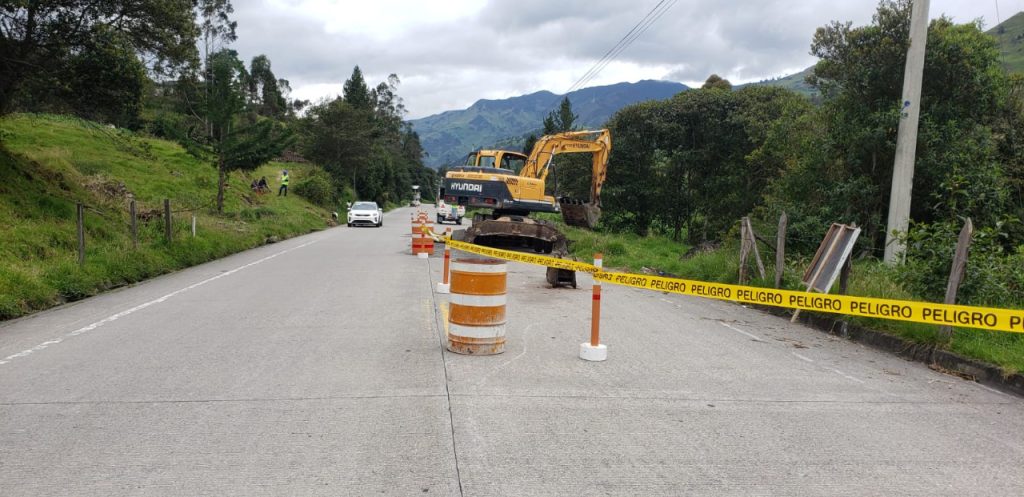 Se vienen cumpliendo trabajos en el tramo Santiago-Oña.