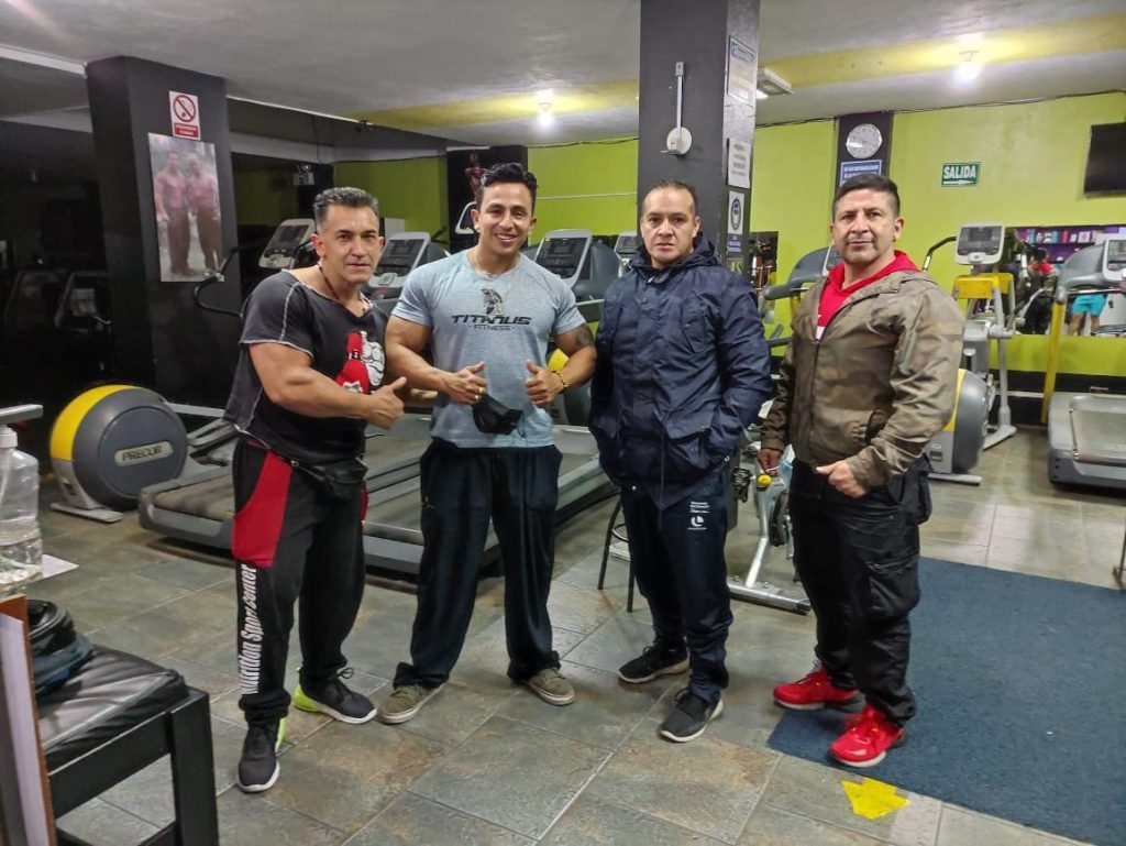 La actividad la organiza el Comité de Físico Culturismo de Loja.