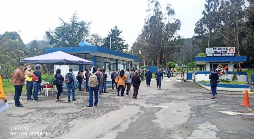 El acuartelamiento fue en el cuartel del Grupo de Caballería Mecanizada Número 18 'Cazadores de Los Ríos'.