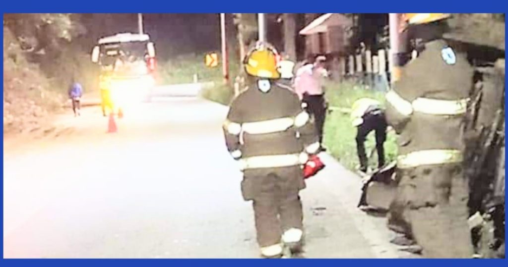 Los casacas rojas acudieron a la emergencia.