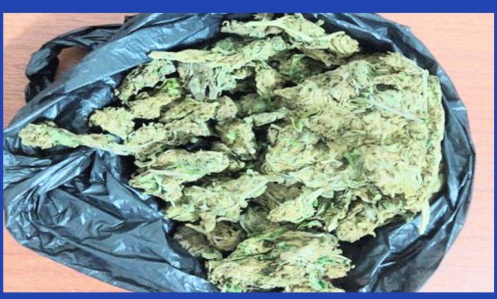 Los ciudadanos no tienen antecedentes policiales ni penales.