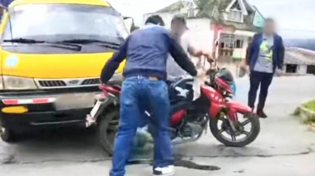 El accidente ocurrió ayer en la avenida Occidental de Paso.