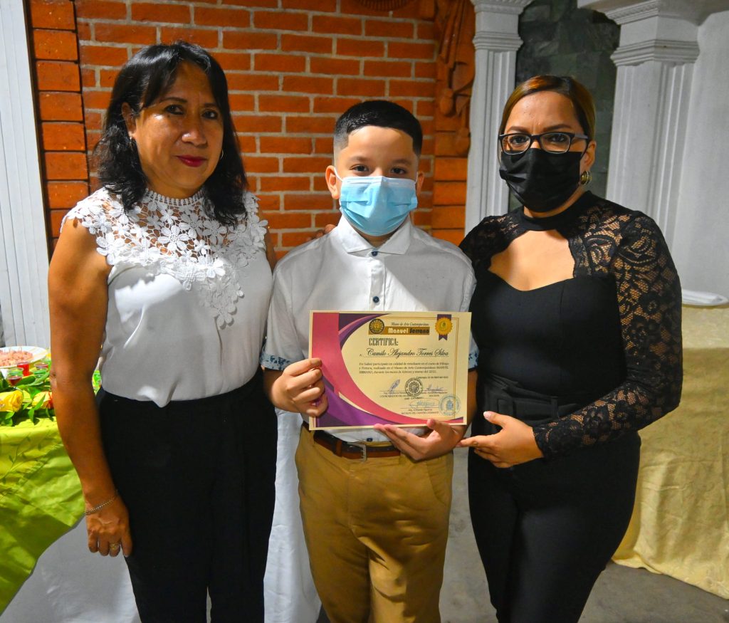 Se cumplió un evento para solemnizar la actividad.