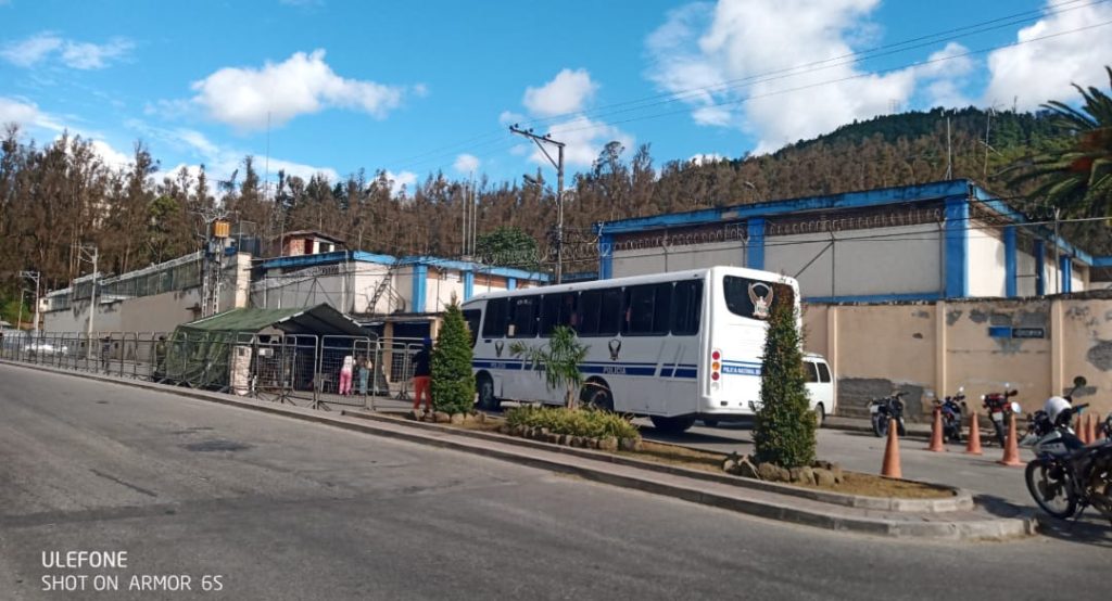 Más presos ingresaron la tarde de ayer al presidio local.