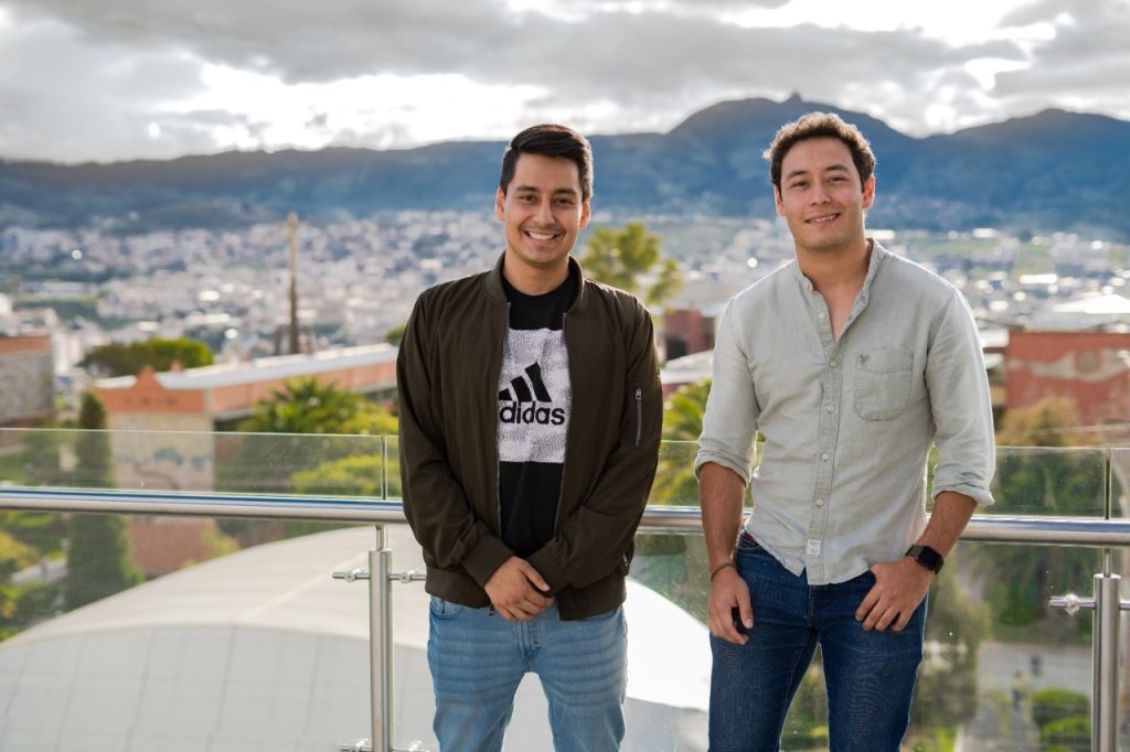Gabriel Jaramillo Ochoa y David Benavides Guaricela son los dos graduados de la UTPL que viajaron a Estados Unidos.