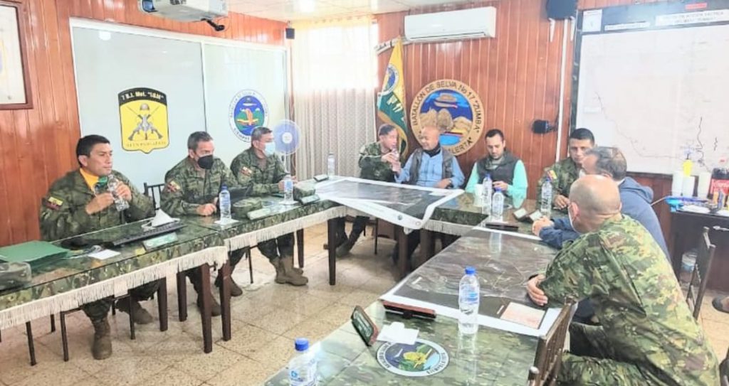 La visita ministerial fue el jueves anterior.