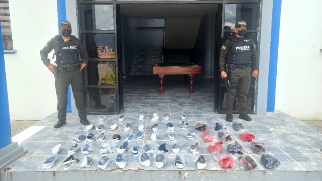 La supuesta mercadería ilegal que la Ucofs confiscó.