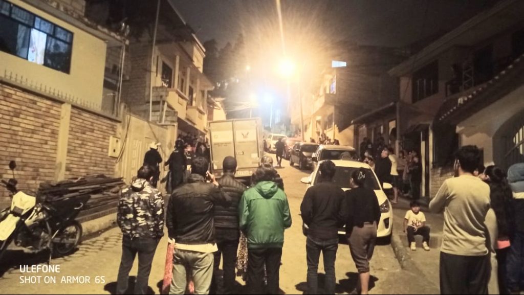 La Policía de los ejes preventivo investigativo y de inteligencia acudió a la escena del crimen.