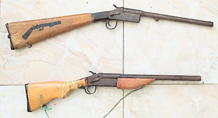 Se verifica si las armas están registradas.