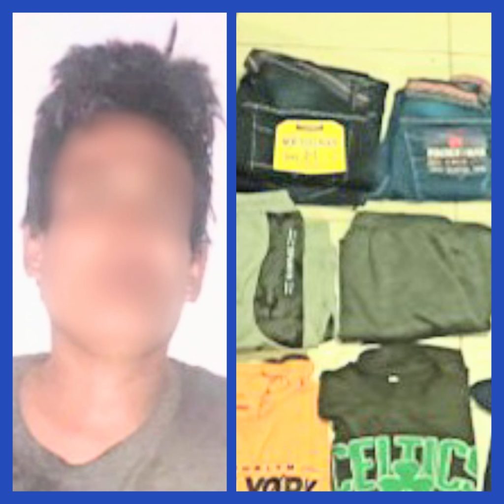 De un local el ciudadano se sustrajo varias prendas de vestir.