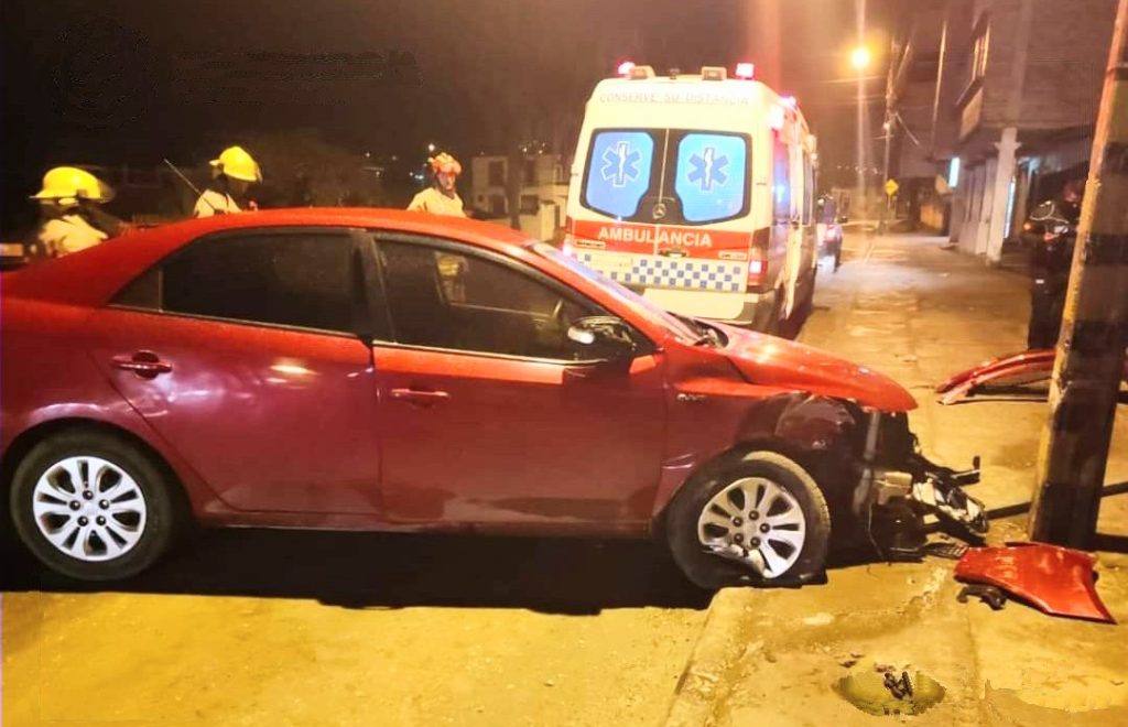 Los ocupantes del carro se marcharon.