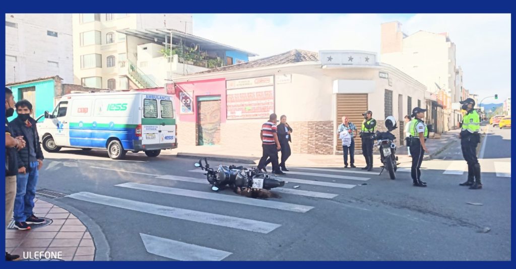 El motociclista fue asistido por los paramédicos del Ministerio de Salud.