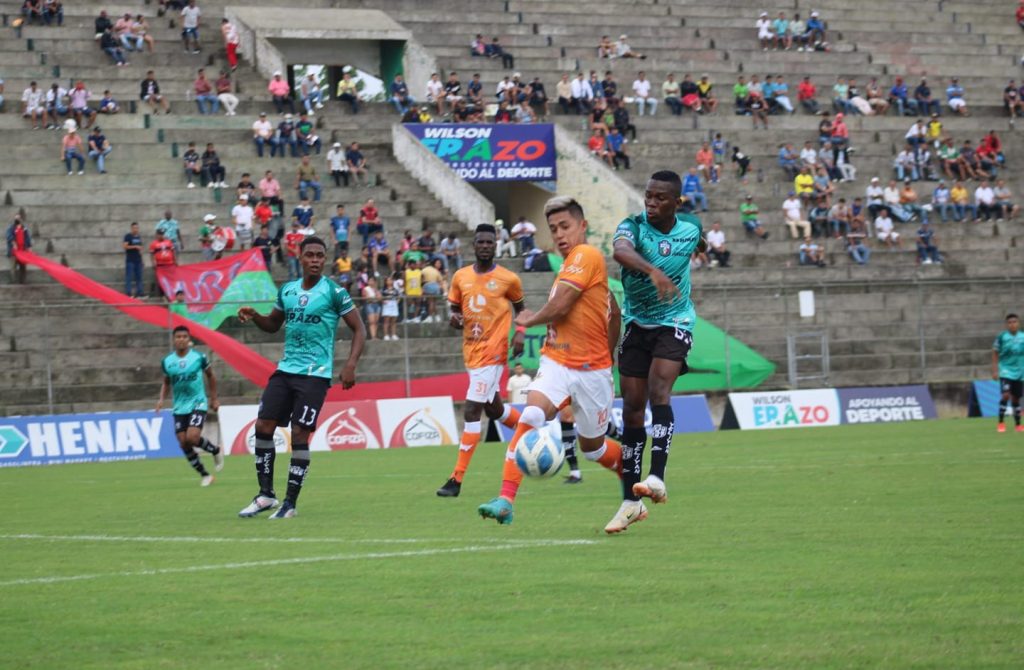 El compromiso se jugó en el estadio Olímpico ‘Etho Vega Baquero’.
