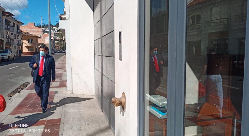 Con las pruebas obtenidas Luis Silva Aguilar pidió la prisión preventiva de los dos ciudadanos.