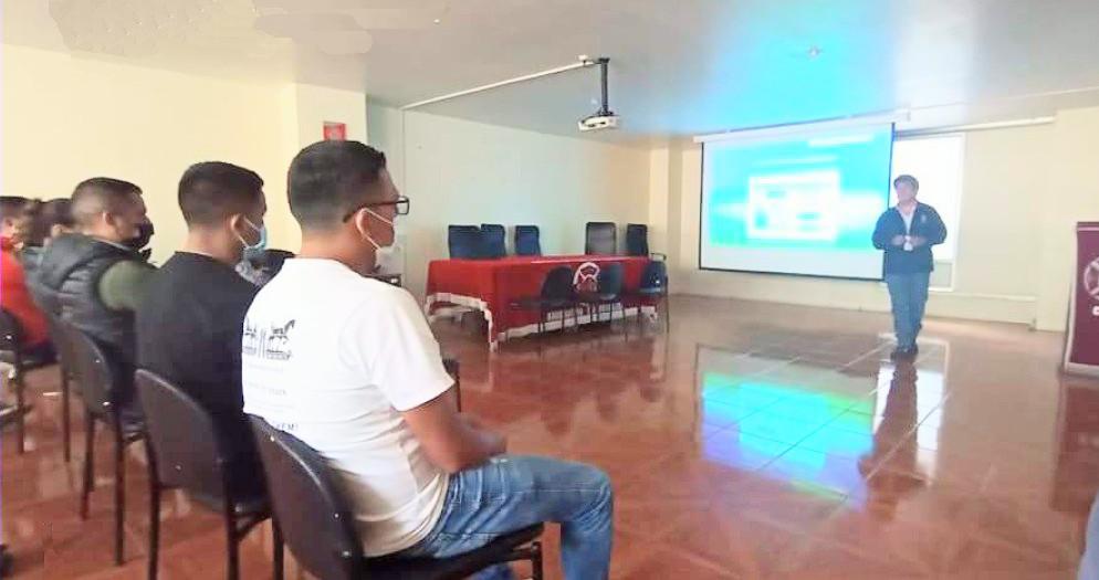 En las instalaciones de los bomberos se recibe la capacitación.