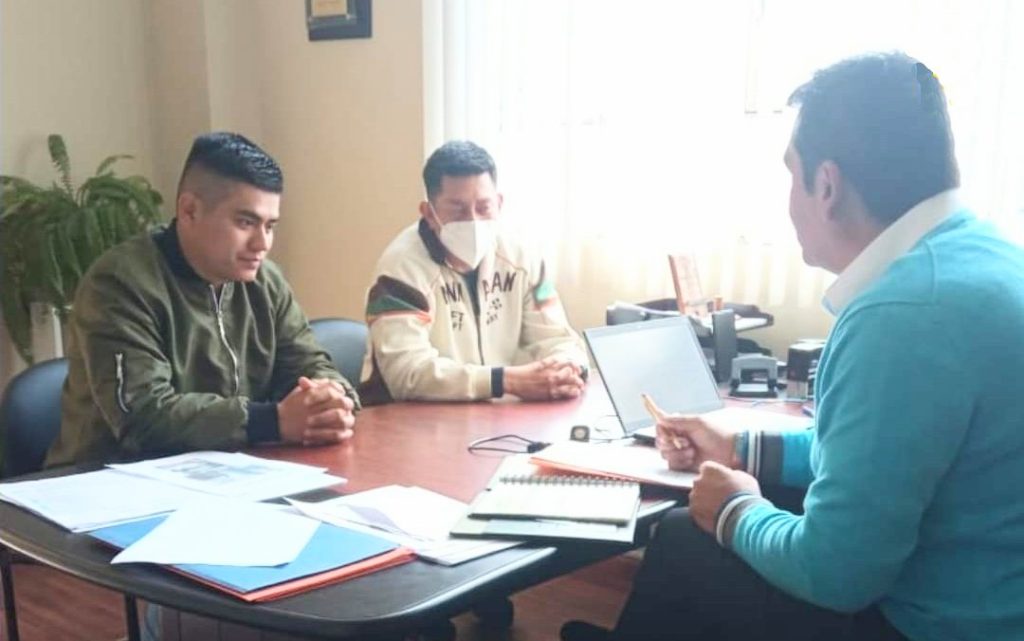 Los diálogos entre las autoridades civiles y militares son constantes.