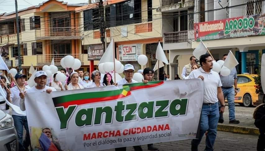 El recorrido se cumplió desde la terminal terrestre hasta la plaza central.