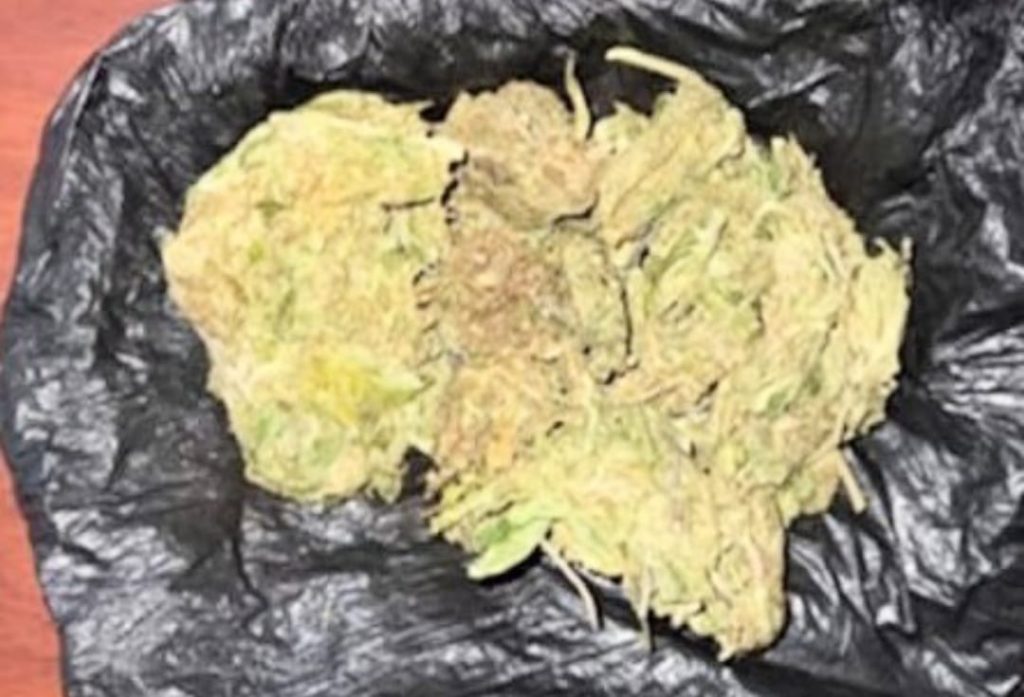 La droga fue sometida a un análisis químico y el resultado es positivo.