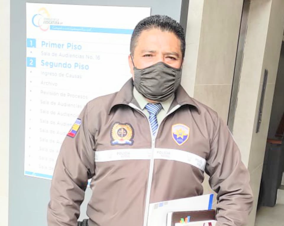 Luis Morocho Romero, asesor jurídico de la Policía de Loja, patrocinó a los policías agraviados.