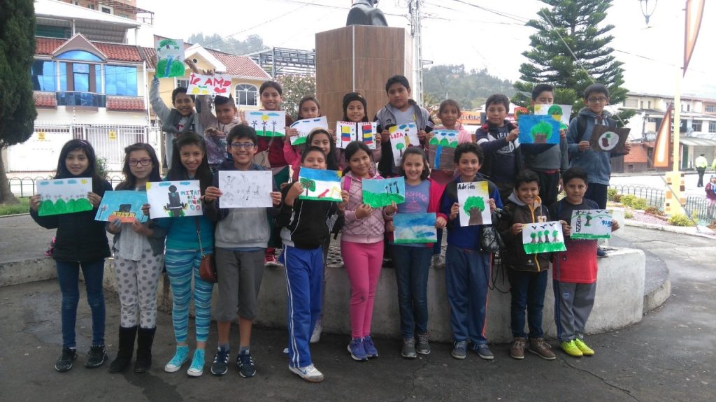 El curso tiene como objetivo fomentar en la niñez el buen empleo del tiempo libre.