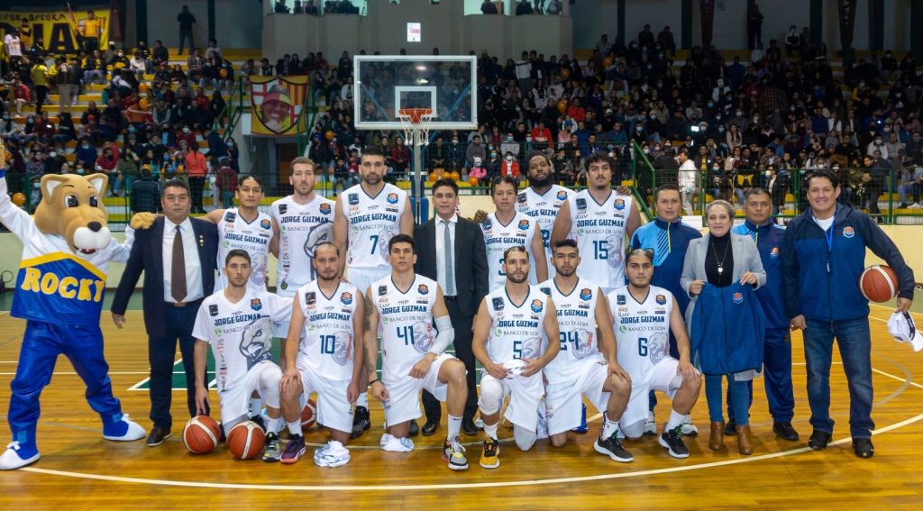 La mayoría de jugadores tuvieron oportunidad de estar en la cancha.