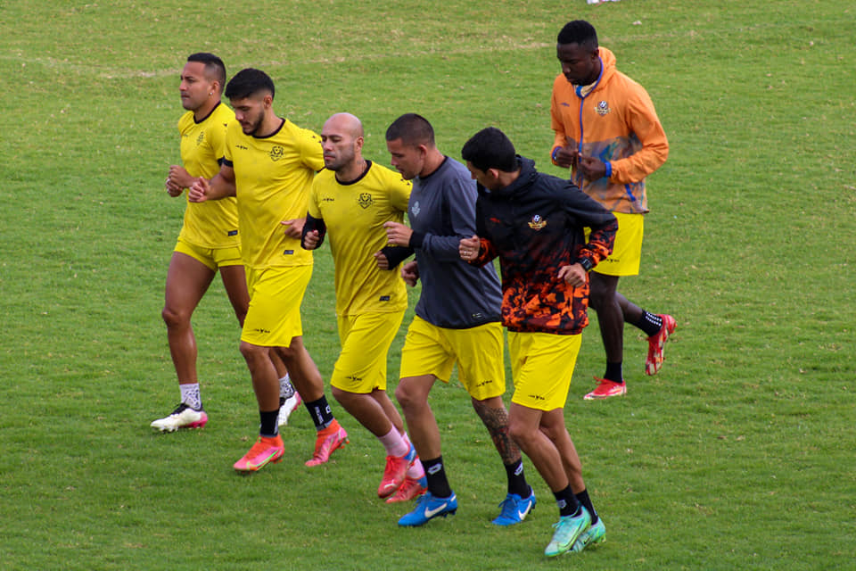 Los entrenamientos de ayer fueron en el escenario ‘Reina del Cisne’.