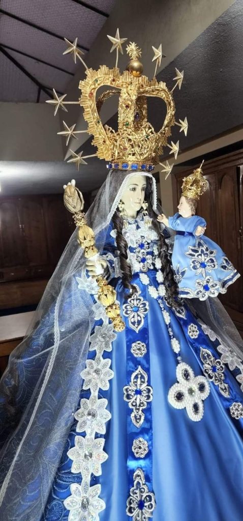 La Imagen de la ‘Churonita’ aguarda en La Catedral de Loja hasta el 1 de noviembre.