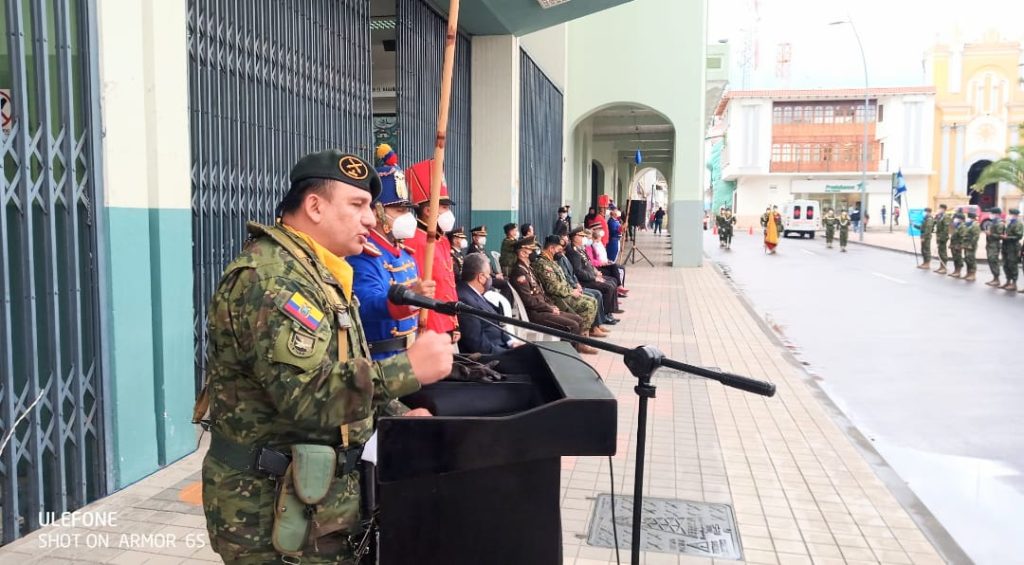 Freddy Cueva Erazo disertó una conferencia alusiva a la fecha.