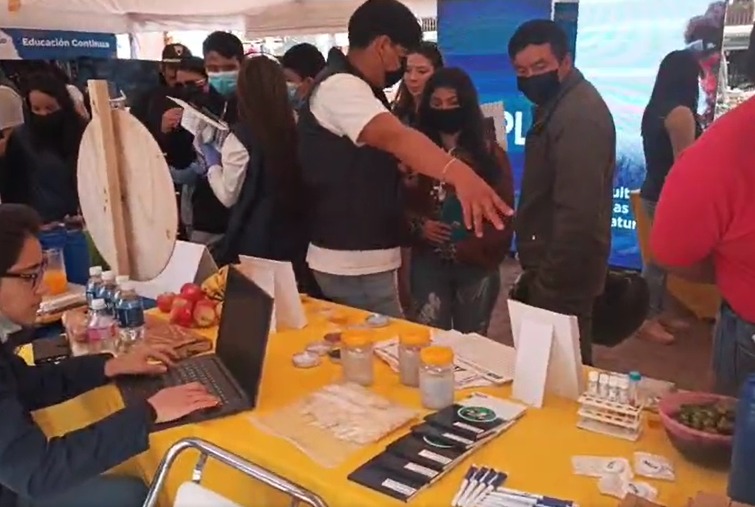 La casa abierta se cumplió en la plaza de San Sebastián.
