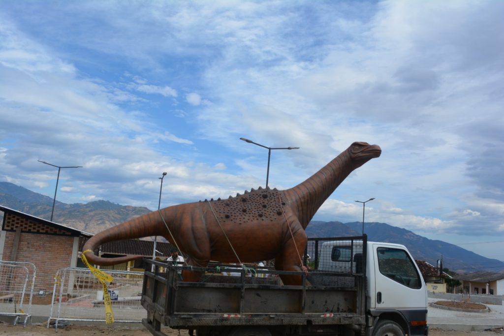 Se lo va a ubicar en el remodelado parque Central de la parroquia.