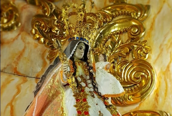 La procesión de la Virgen del Cisne es parte de las actividades con las cuales la Iglesia lojana celebra su Natividad.