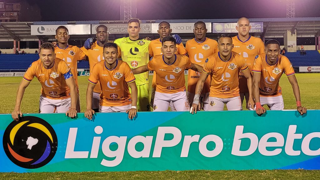 El conjunto lojano pudo hacerse de la victoria, con un juego bastante tibio.