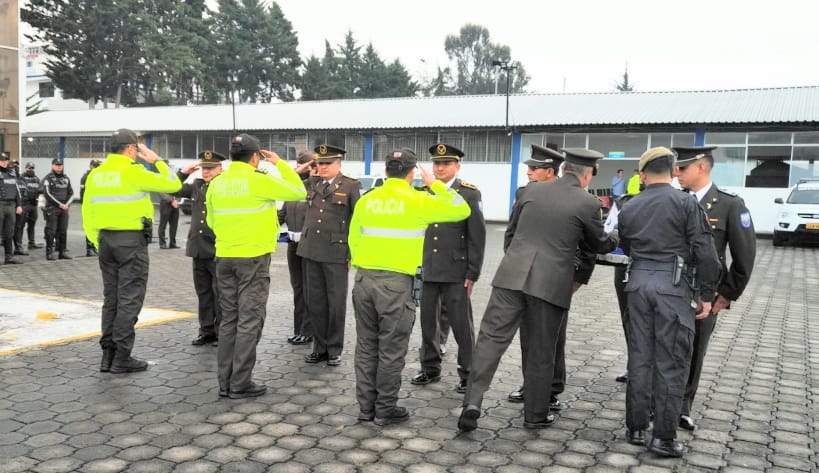 A la ceremonia acudieron los familiares de los uniformados, ahora en servicio pasivo.