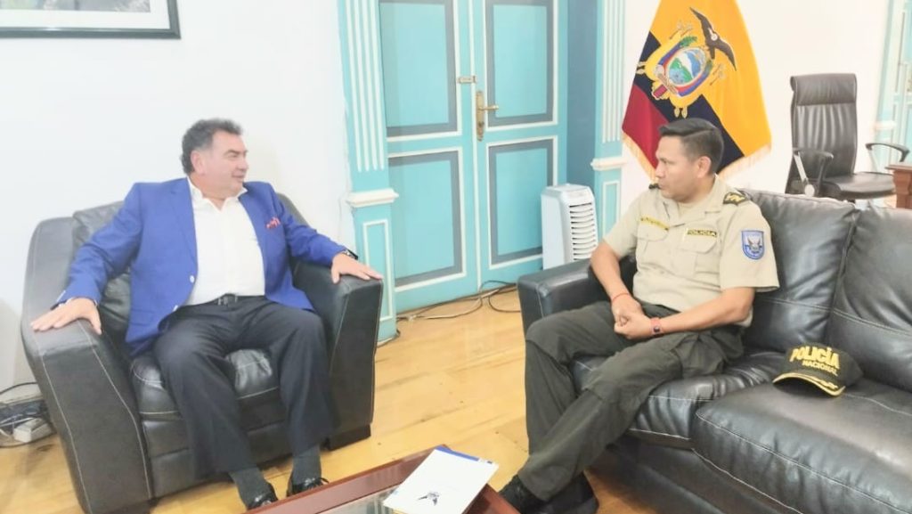 Fredy Bravo Bravo (izq.) y Patricio Baquero Noriega.