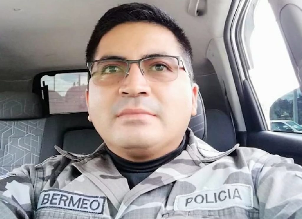 Tenía 11 años en la Policía Nacional de Ecuador.