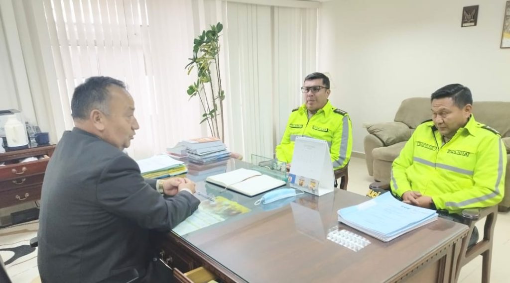 La visita protocolaria fue la tarde del último martes.