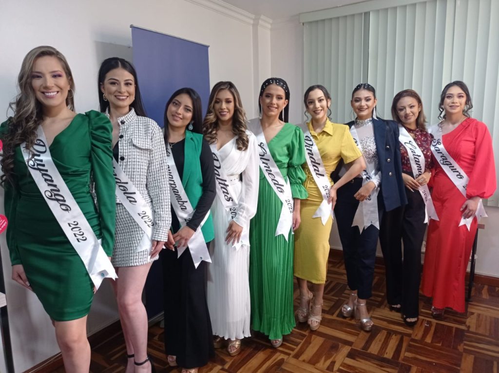 Las aspirantes a la corona provincial, a través de una delegada, agradecieron al diario digital por el recibimiento.