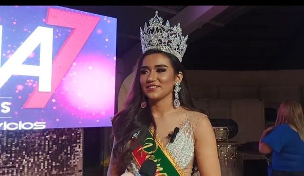 La nueva soberana representa al barrio macareño San Sebastián.