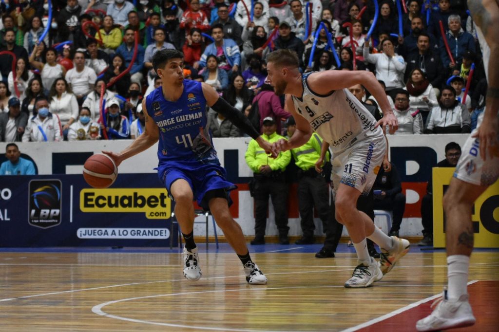 Pocos días tienen para concentrarse ya que mañana inician los encuentros finales.