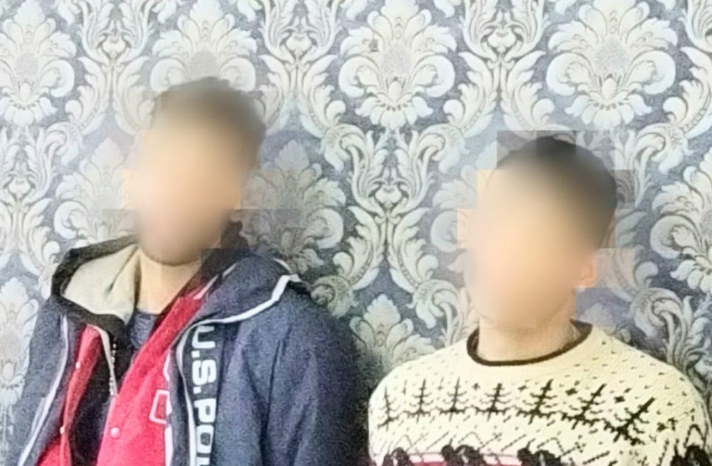 Los supuestos brujos (personas que venden cocaína) intentaron burlar a la Policía.
