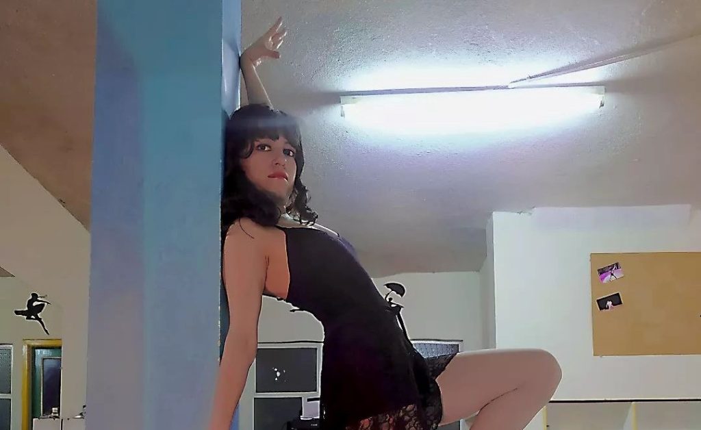 La actriz tiene una destacada trayectoria en la danza y el teatro.