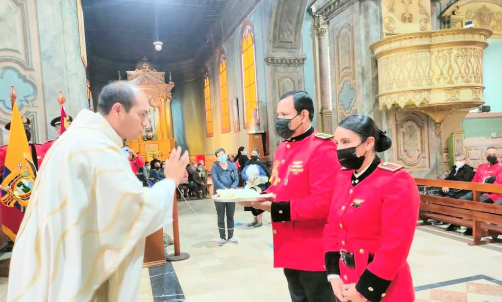 La homilía fue el último viernes en la iglesia Catedral.