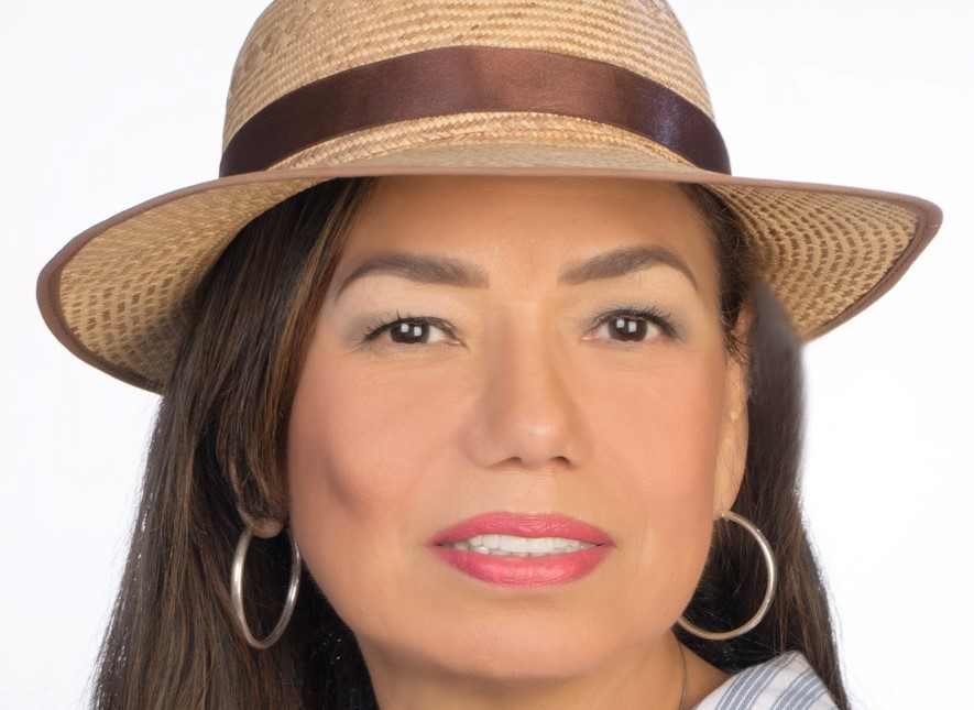 Aminta Buenaño Rugel, docente, periodista y escritora, es una de las exponentes.